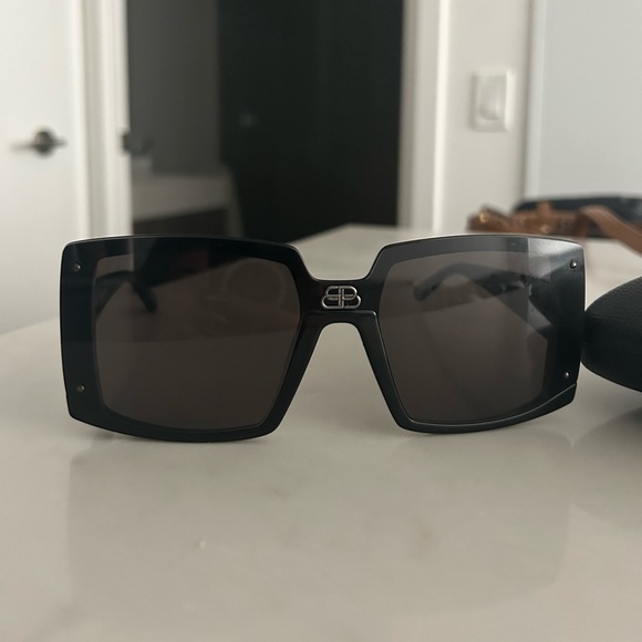 Authentic Balenciaga Sunglasses - Picture 2 of 6